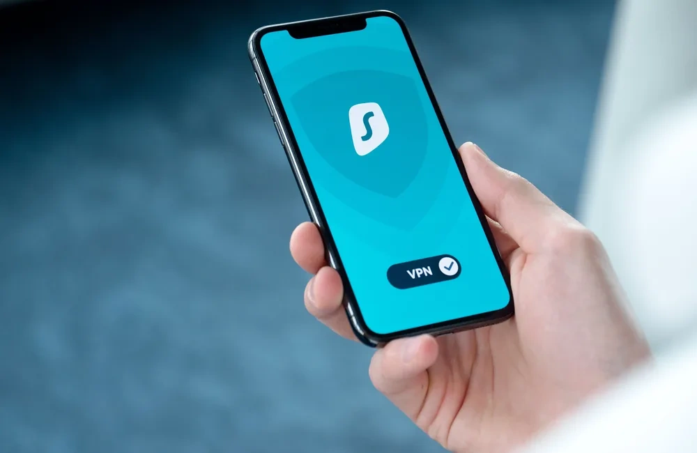 Secure smartphone access for the bet3k mobile guide